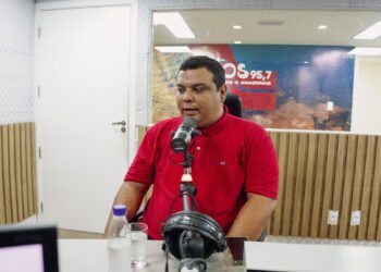 Educação, água, fome e violência serão parâmetros para avaliar gestão, diz Léo Balbi