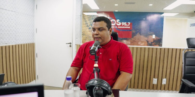 Educação, água, fome e violência serão parâmetros para avaliar gestão, diz Léo Balbi