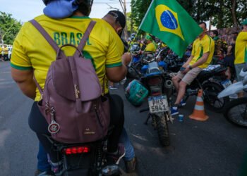 Eleições na Rios: pode votar com camisa de candidato? Veja as regras