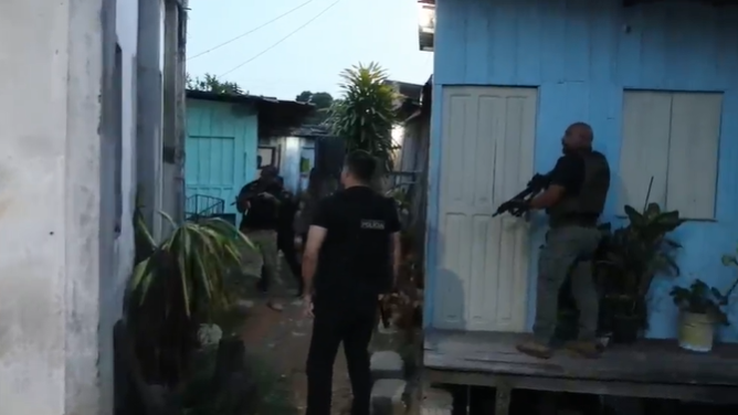 Nove pessoas são presas por crimes sexuais contra crianças e adolescentes em Manaus