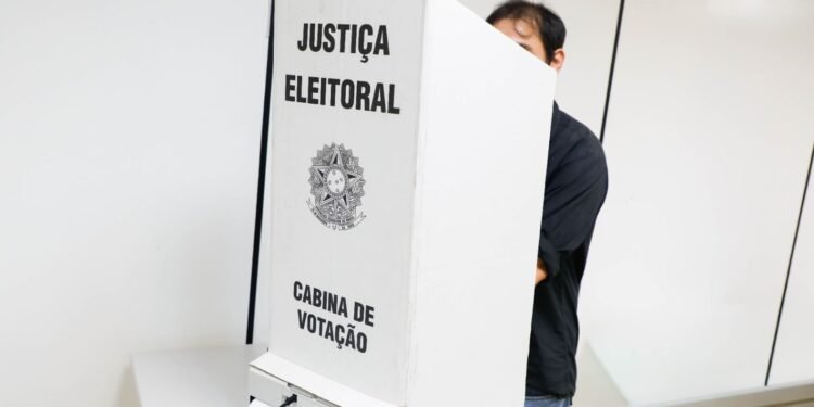 Cerca de 18 mil eleitores terão mudança no local de votação em Manaus