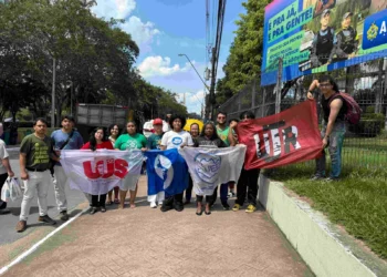 MANIFESTANTES-1-1-1-1-1-scaled