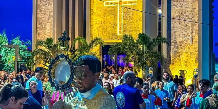 Igreja Nossa Senhora das Graças realiza Missa da Madrugada neste sábado em Manaus