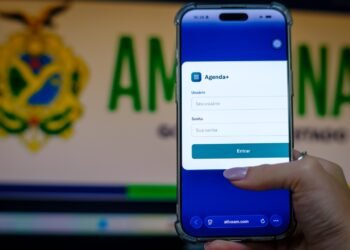 Coligação aciona TRE-AM contra sistema ligado ao governo que teria monitorado servidores com QR Code e CPF em atos de campanha