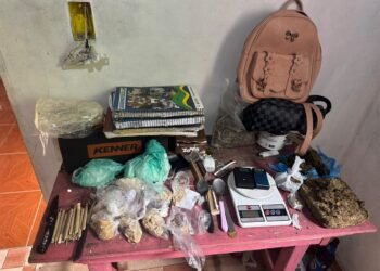 Operação contra o tráfico de drogas resulta na prisão de oito pessoas e apreensão de 4kg de drogas no AM