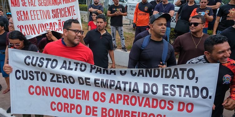 Aprovados no concurso da Segurança Pública realizado em 2021 seguem à espera de uma definição sobre a convocação - (Foto: Luiz André Nascimento - Rios de Notícias)