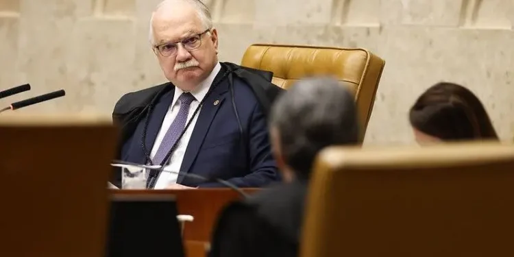 Fachin mantém bloqueio de empréstimo de R$ 1,46 bilhão solicitado pelo Governo do Amazonas