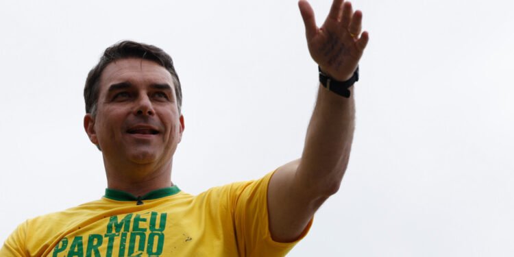 flavio-bolsonaro (2)