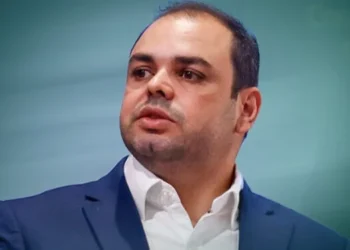 Roberto Cidade tem 15 dias para pagar multa de R$ 5 mil por propaganda eleitoral irregular