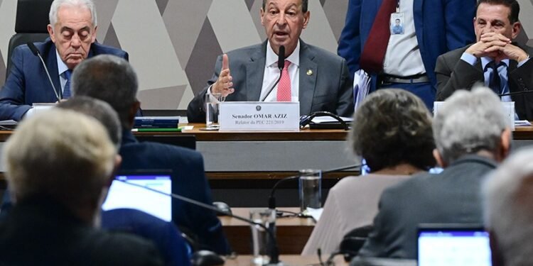 Fim da escala 6×1 avança no Senado e proposta segue para votação em Plenário