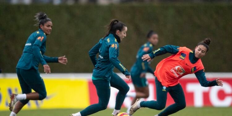 Seleção feminina estreia no Beira-Rio em amistoso contra Argentina