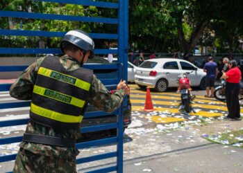 Eleições na Rios: votação encerra em Manaus; eleitores atrasados ficam sem votar