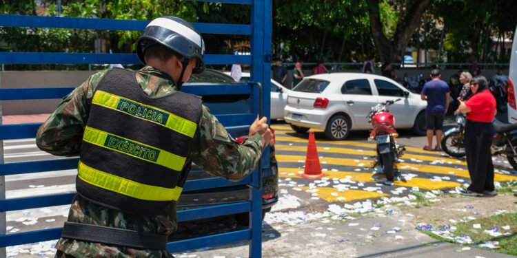 Eleições na Rios: votação encerra em Manaus; eleitores atrasados ficam sem votar