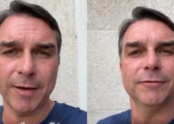 Flávio Bolsonaro diz que foi intimado pela PF a entregar passaportes por ordem de Moraes