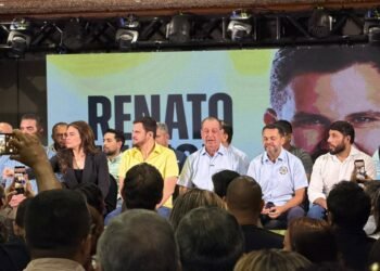 Eleições na Rios: Renato Junior declara apoio a Omar Aziz no segundo Turno para o Governo do Amazonas