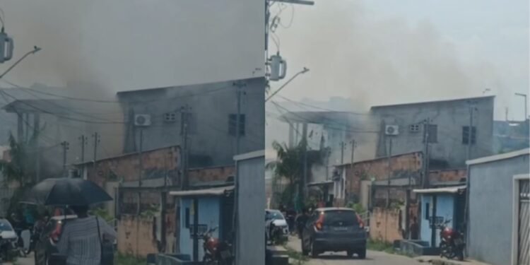 Incêndio atinge casa em Manaus em meio a calor e baixa qualidade do ar
