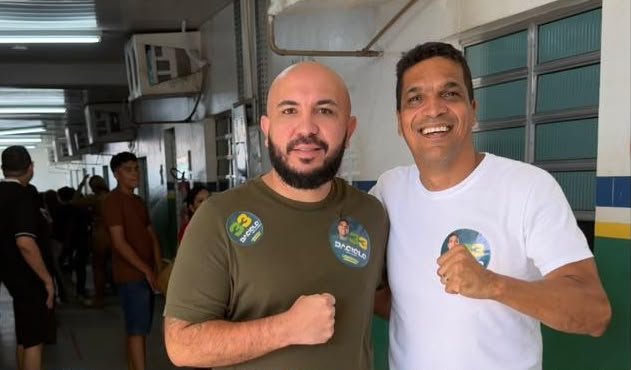 Cabo Daciolo vota e se diz confiante em chegar ao segundo turno no Amazonas