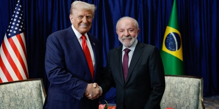 Trump diz que eleição no Brasil ‘pareceu fraudada’, mas diz gostar de Lula