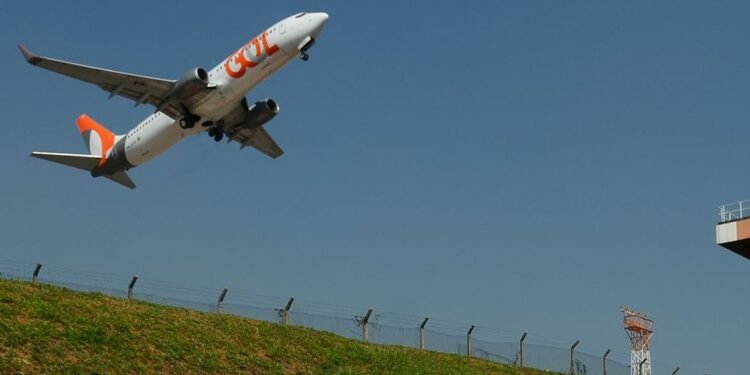 Gol nega cancelamento de voos em massa para o Nordeste