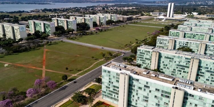 Dia do Servidor Público: ponto facultativo será na sexta-feira