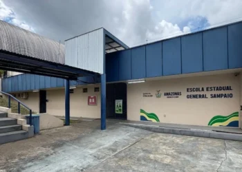 Escolas estaduais do Amazonas retomam aulas presenciais nesta segunda-feira, 26