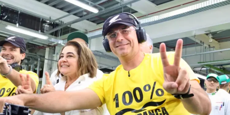 Flávio defende Zona Franca no último debate e promete novos investimentos para o Amazonas