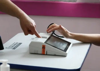 Eleitor sem biometria pode votar no segundo turno das eleições