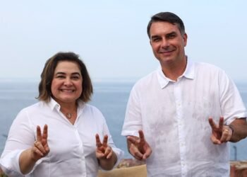 maria-carmo-flavio-bolsonaro