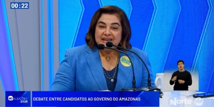 Professora Maria do Carmo promete VLT em Manaus e lembra promessa de bonde elétrico não cumprida por Omar Aziz