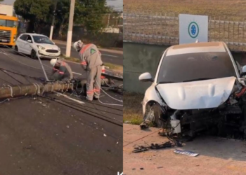 Carro fica completamente destruído após colisão - (Foto: Reprodução/Redes Sociais)