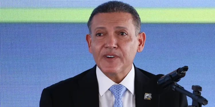 Pedido para ampliar horário de votação será avaliado, afirma Marques