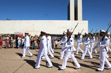 Inscrição em concurso para cabo da Marinha termina neste domingo - (Foto: Antônio Cruz/Agência Brasil)