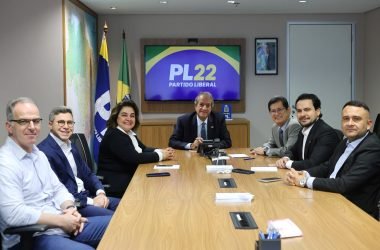Reunião foi divulgada por Alfredo Nascimetno nas redes sociais. (Foto: Reprodução / Instagram Alfredo Nascimento)