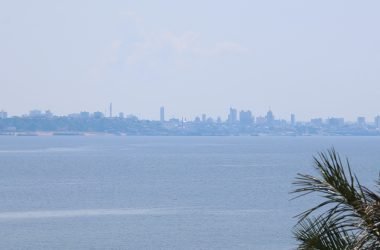 Qualidade do ar atinge pior nível de 2026 em Manaus e população relata problemas causados pela fumaça - (Foto: Tunico Santos/Rios de Notícias)