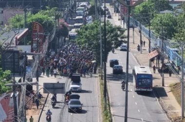 Construção civil encerra greve após acordo com reajuste e aumento da cesta básica