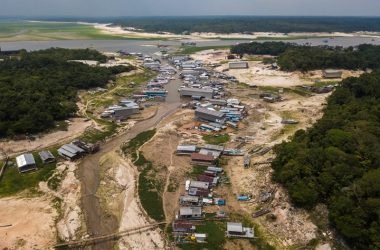 Empresas de Navegação Fluvial do Amazonas negam cobrança da “taxa da seca”