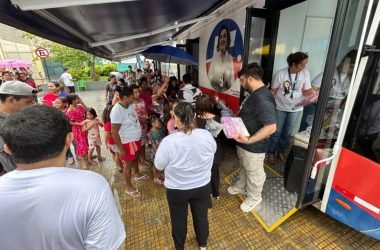 Fametromóvel leva atendimentos gratuitos à zona Oeste de Manaus