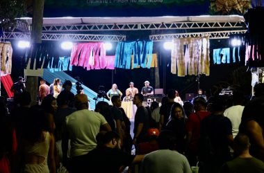 O Luau é um dos principais eventos paralelos ao Fespob - Foto: (Tunico Santos/Rios de Notícias)