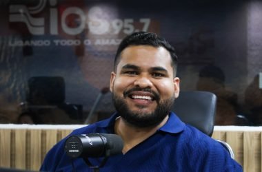 Influenciador Atila Rebelo
