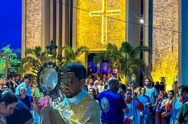 Igreja Nossa Senhora das Graças realiza Missa da Madrugada neste sábado em Manaus - (Foto: Reprodução/Instagram/ @oratorionsg)