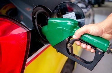 Ream anuncia novo aumento na gasolina para distribuidoras