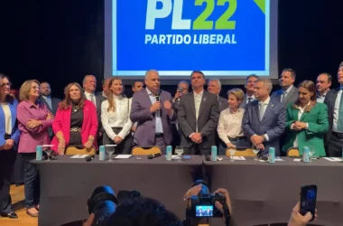 Vice-Flavio-Bolsonaro-Alfredo-Gaspar