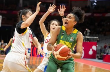 Brasil perde para China e está fora do Mundial de basquete feminino - (Foto: Reprodução/FIBA)