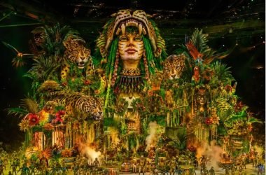 Kamara ganha forma na concentração do Garantido e leva para a arena a força ancestral do povo Kamarayana - (Foto: Projeção feita por IA)