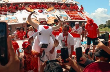 Caravana do MAG desembarca na Ilha da Magia e reforça a torcida do Garantido para o 59º Festival Folclórico - (Foto: Divulgação/ Sergio Cole/ MAG)