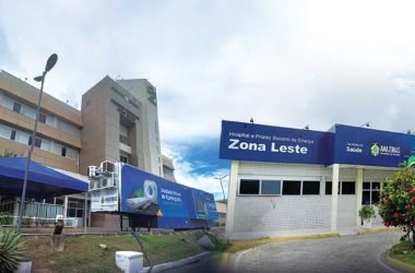 Sem salário e alimentação: terceirizados denunciam abandono em dois hospitais do Governo do Amazonas - (Arte: Abraão Torres/ Rios de Notícias)