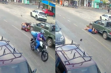 Colisão entre motocicletas é registrado por imagens de câmera de segurança - (Foto: Reprodução/Redes Sociais)