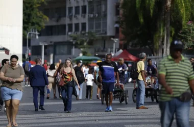 Crescimento populacional caiu para 0,37% em 2026, estima IBGE - (Foto: Fernando Frazão/Agência Brasil)