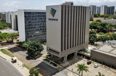 Dataprev abre inscrições de concurso para 212 vagas - (Foto:  Rafa Neddermeyer/Agência Brasil)