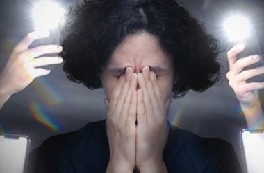 Excesso de estímulos visuais podem agravar quadros de sofrimento emocional